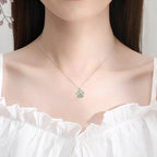 Κολιέ με μενταγιόν πατούσα σκύλου 