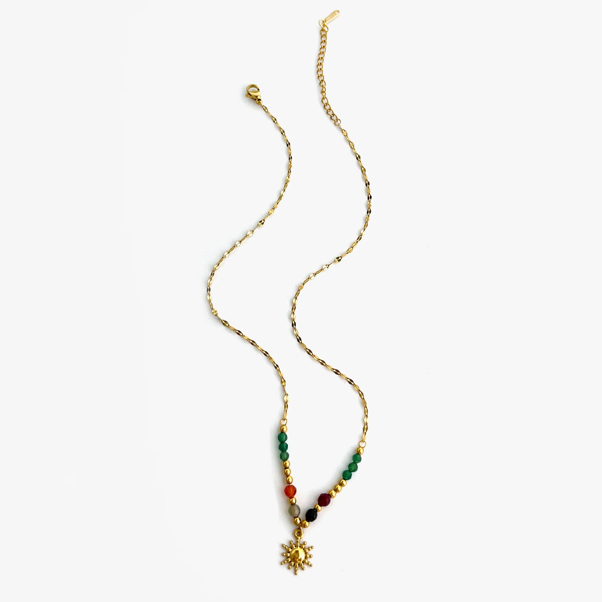 Colliers Pendentif Soleil et Perles a