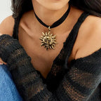 Κολιέ με μενταγιόν vintage ήλιος