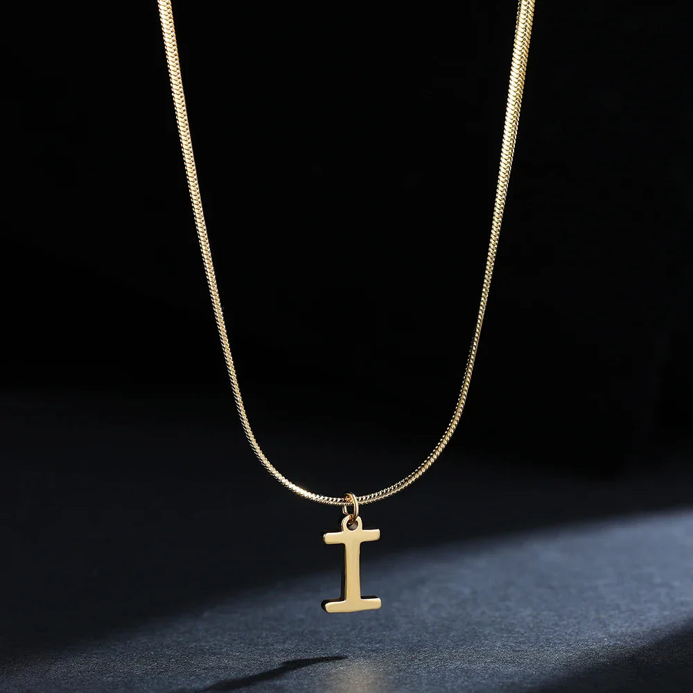 Γυναικείο choker κολιέ με μενταγιόν αρχικού i