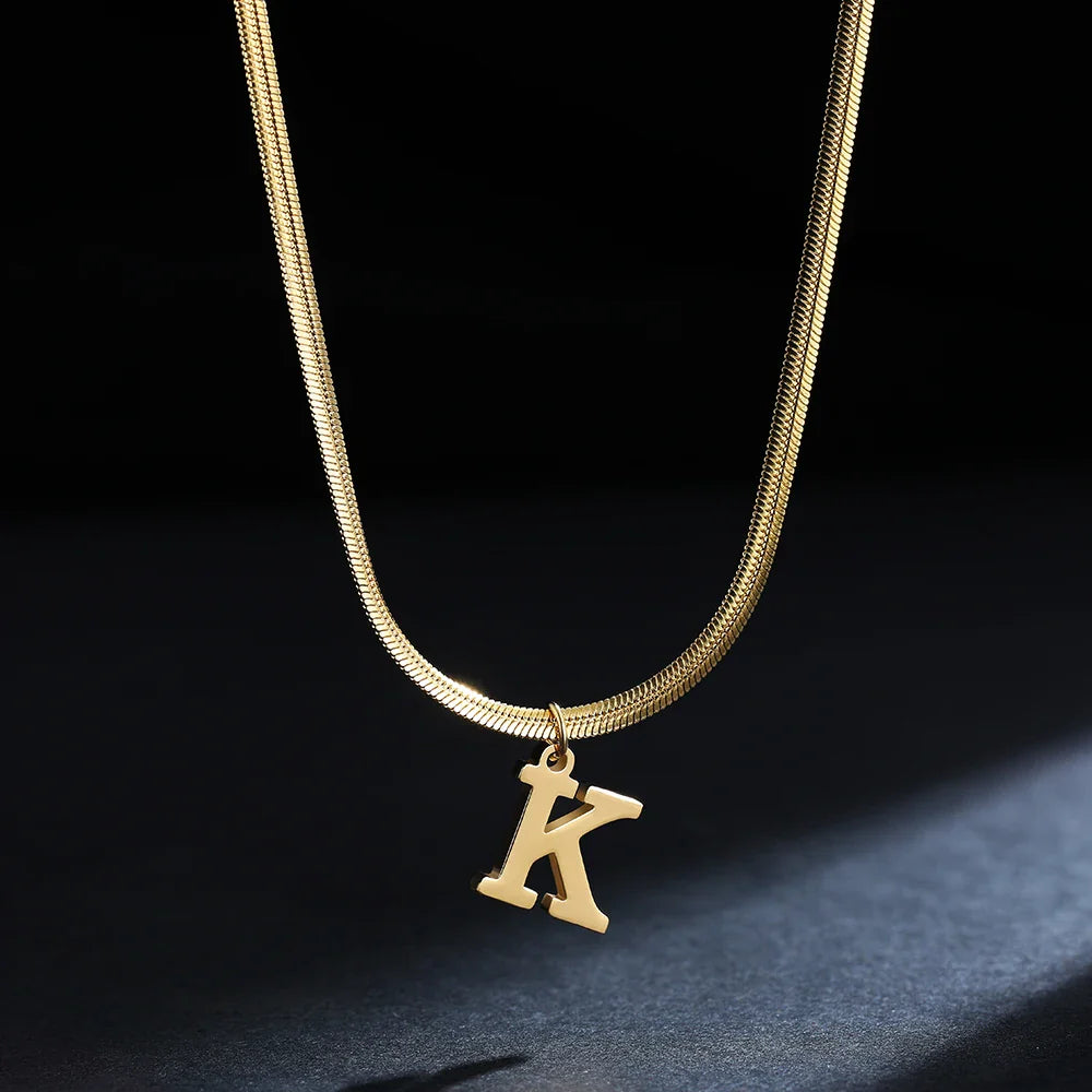 Γυναικείο choker κολιέ με μενταγιόν αρχικού k