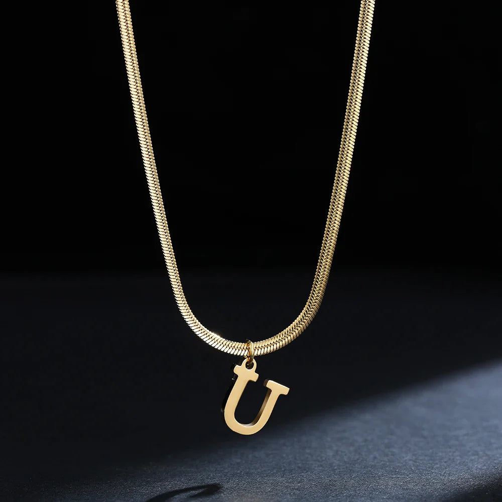 Γυναικείο choker κολιέ με μενταγιόν αρχικού u