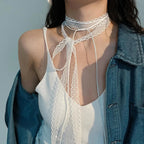 Κολιέ choker με κρεμαστό λευκό φιόγκο