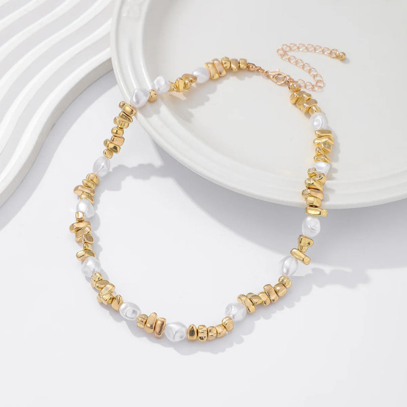 Κολιέ Κοντό με Κρεμαστά Μαργαριτάρια για Γυναίκες χρυσό