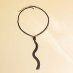 Μακριά αλυσίδα με ντεκολτέ 