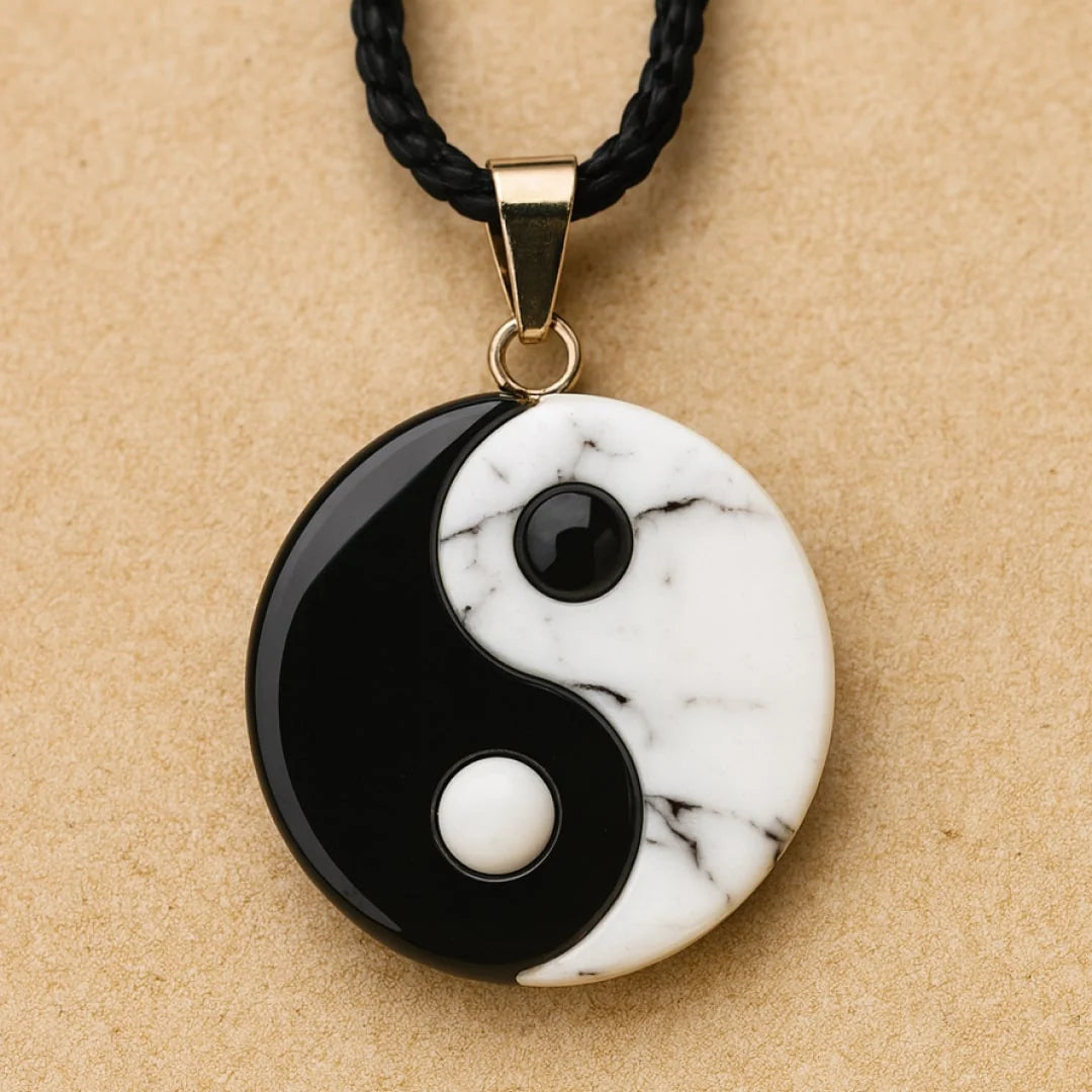 Pendentif Yin-Yang en howlite & obsidienne noire