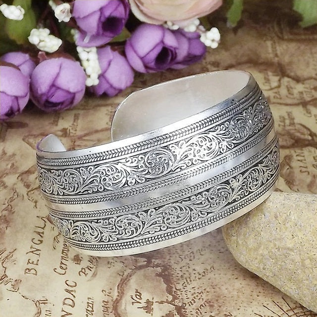 Βραχιόλι Εθνοτικό